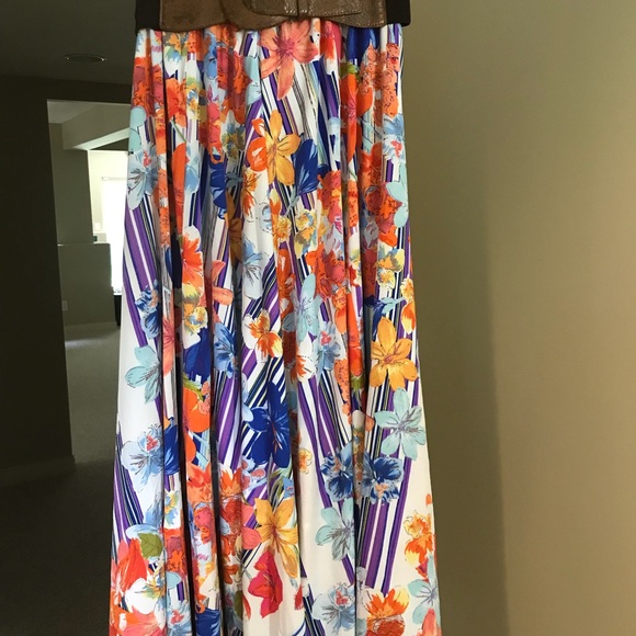 cupio maxi skirt